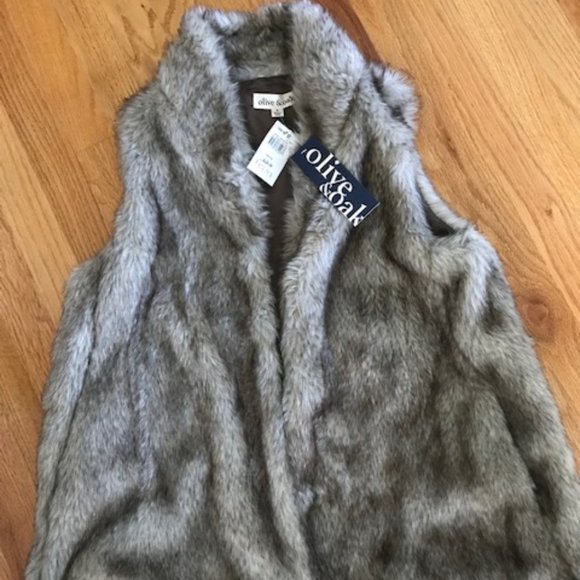 NWT never worn faux-fur maternity vest - Picture 1 of 2